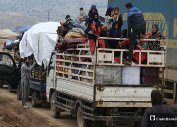 تقرير ميداني: نزوح ما يقارب 350 ألف شخص من ريفي إدلب وحلب خلال 19 يوم