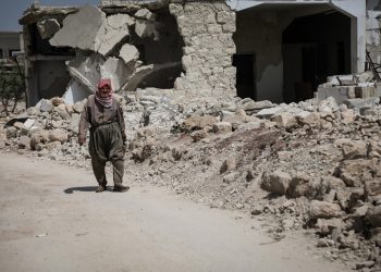 تقرير حقوقي: مقتل 78 مدنياً واعتقال 138 شخصاً في سورية خلال نيسان الفائت