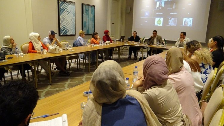 هيئة المرأة السورية تعقد جلسة حوار حول أفق عمل هيئة التفاوض للعملية السياسية