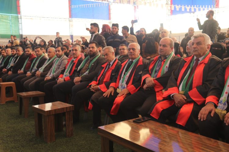 وفد من الائتلاف الوطني يشارك في حفل تخريج الدفعة الرابعة من طلاب جامعة حلب