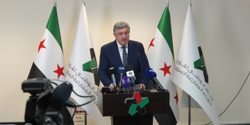 الائتلاف الوطني يعقد مؤتمراً صحفياً حول قرار الجامعة العربية إعادة نظام الأسد المجرم إلى مقاعدها