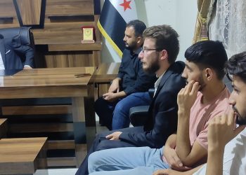 وفد من اتحاد طلبة سورية الأحرار يزور مقر الائتلاف الوطني في المناطق المحررة
