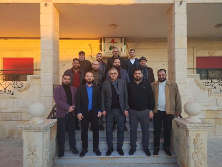 مكتب الائتلاف الوطني في المناطق المحررة يستقبل رئيس هيئة التفاوض السوري