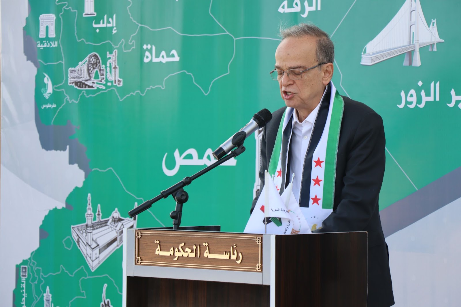 رئيس الائتلاف الوطني يلقي كلمة بمناسبة الذكرى الـ 13 للثورة السورية