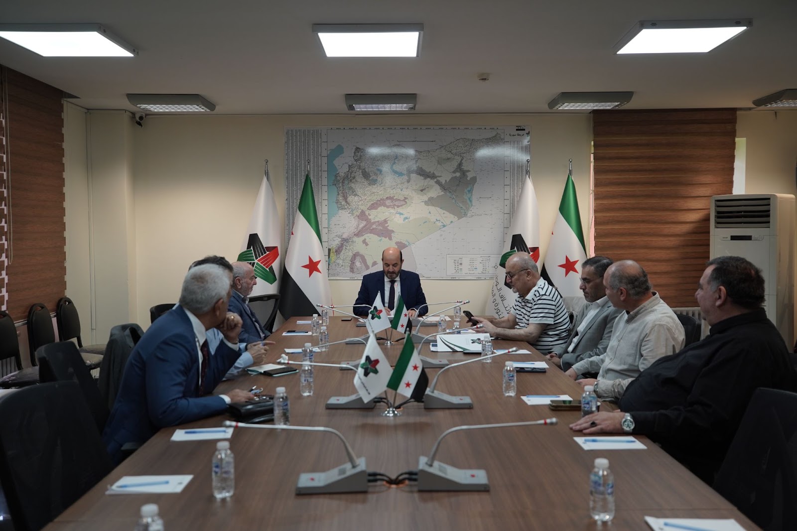 الهيئة السياسية تبحث مستجدات الأوضاع الميدانية والسياسية في الملف السوري
