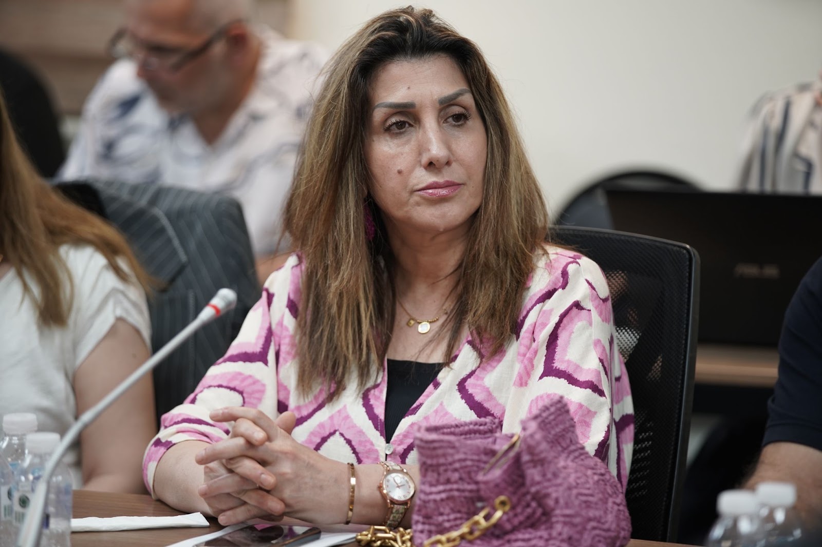 العفيف: النظام غيّر نهج تعامله مع حراك السويداء وبدأ بمحاولات الترهيب