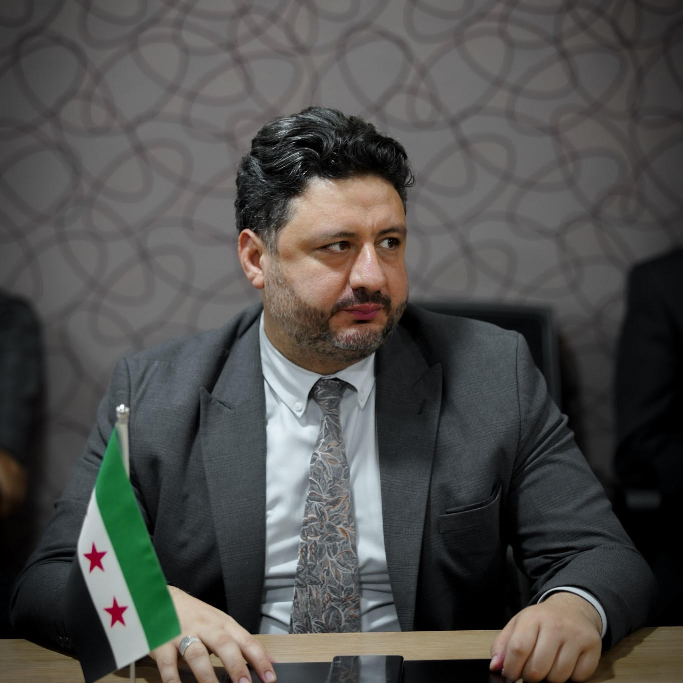 بكورة: النظام يستخدم مراسيم العفو للتلاعب السياسي دون أي تغيير حقيقي